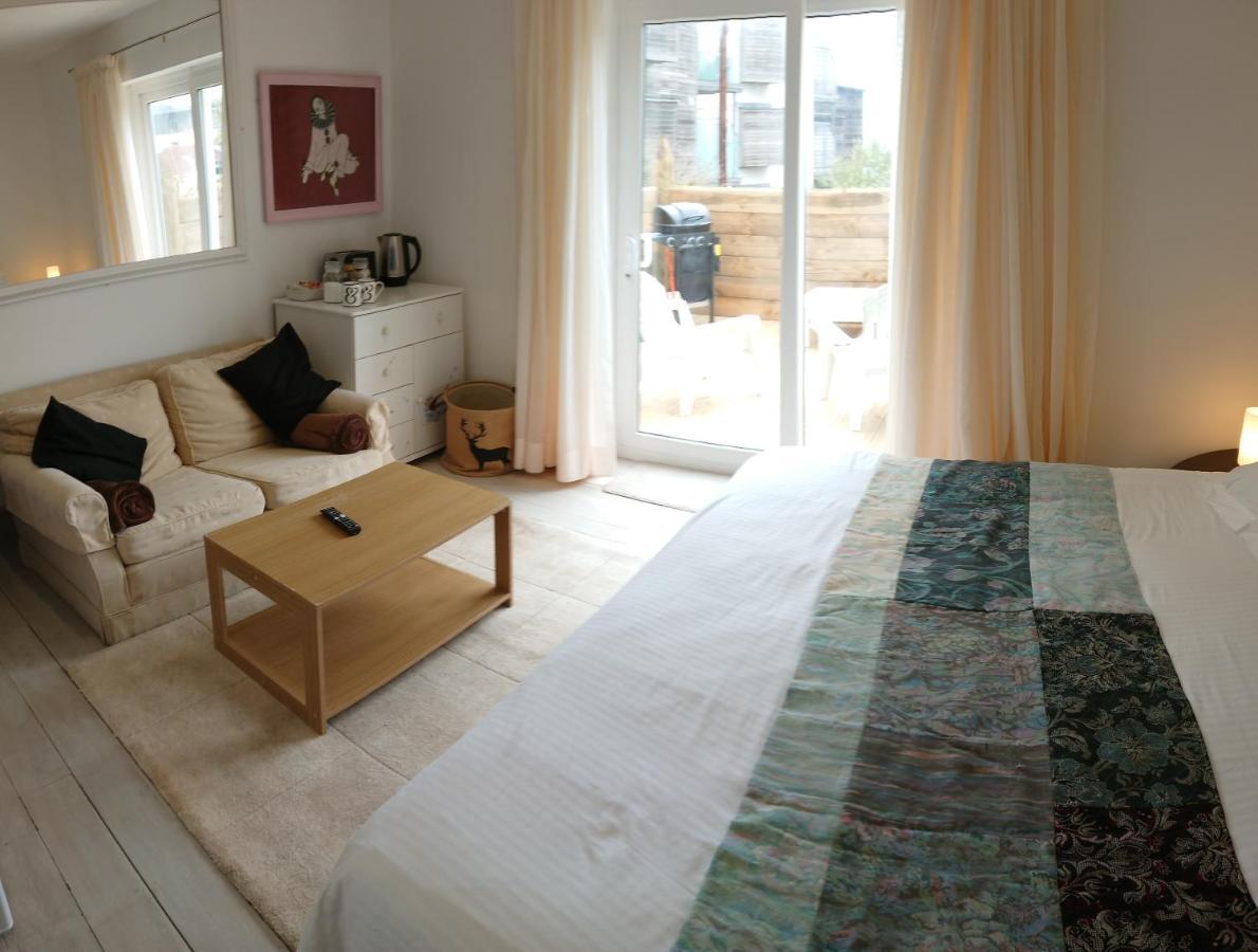 Surf Lookout - King Size En-Suite With Sea Views New Quay Extérieur photo